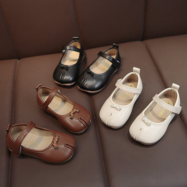 Öko-nahast ja takjakinnitusega vabaaja lastejalatsid