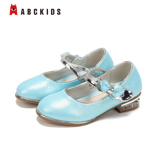 Laste ümarad läbipaistva kontsaga kingad