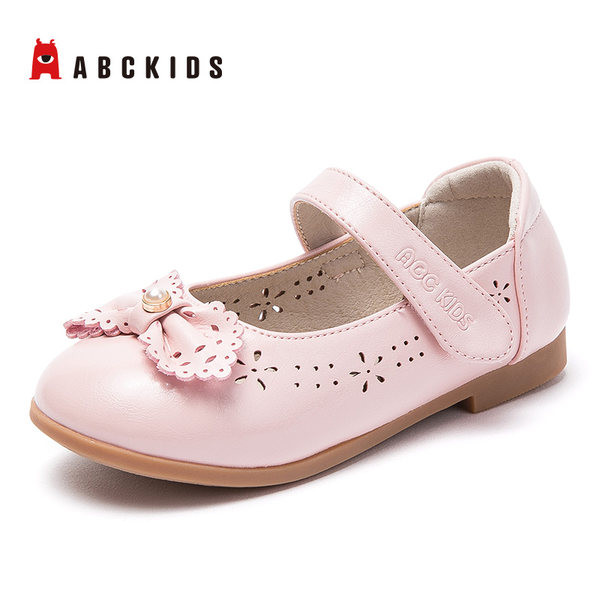 Moodsad perforeeritud ökonahast lastejalatsid tüdrukutele