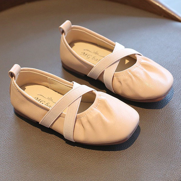 Kahes värvitoonis laste nahast vabaajajalatsid