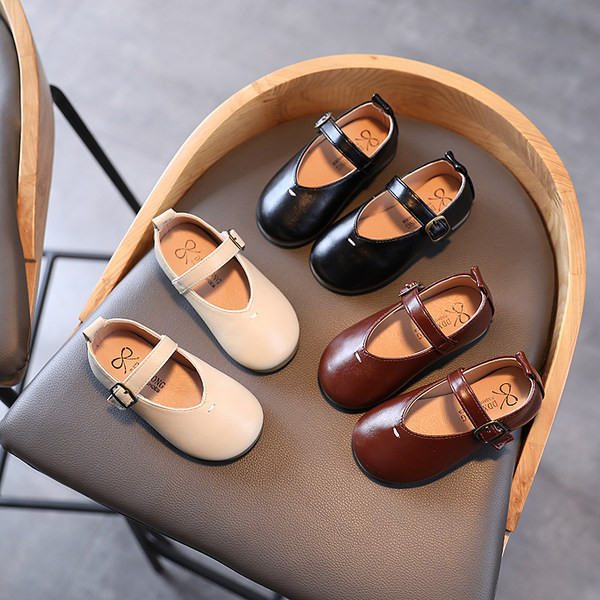 Kožne dječje cipele s kopčom