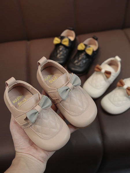 Öko-nahast valmistatud vabaaja lastejalatsid paelaga