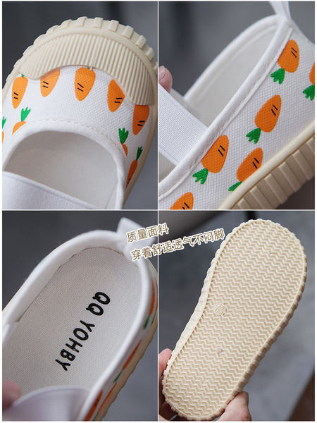 Παιδικά παπούτσια καμβά με απλικέ χρώμα