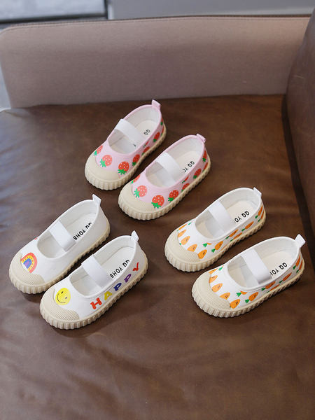 Παιδικά παπούτσια καμβά με απλικέ χρώμα