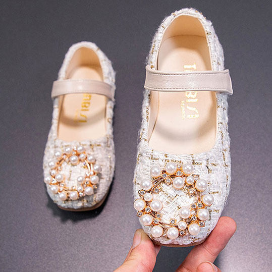 Καθημερινά παπούτσια με velcro στερέωση και πέρλες