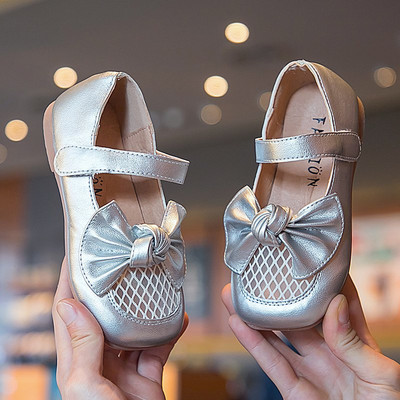 Μοντέρνα παιδικά παπούτσια με κορδέλα - κατασκευασμένο από οικολογικό δέρμα