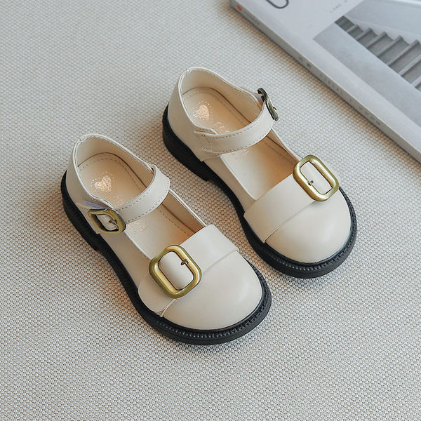 Bērnu apavi no mākslīgās ādas ar sprādzēm meitenēm