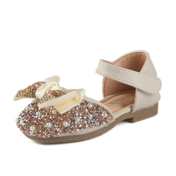 Ikdienas bērnu sandales ar lentu un spīdīgu efektu divās krāsās