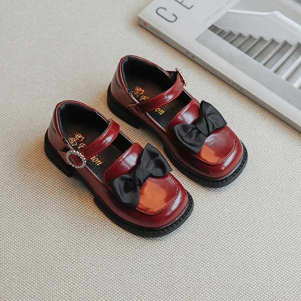 Mūsdienīgi bērnu apavi meitenēm no eko ādas ar lentīti