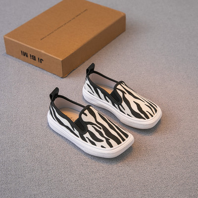 Lameda tallaga värvilised lastekingad - tüdrukutele