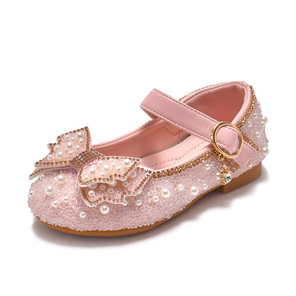 Μοντέρνα παιδικά παπούτσια με επίπεδη σόλα και μαργαριτάρι διακόσμηση