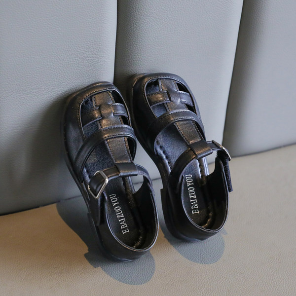 Ikdienas bērnu apavi no mākslīgās ādas divās krāsās