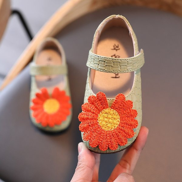 Lameda talla ja 3D elemendiga vabaaja lastejalatsid