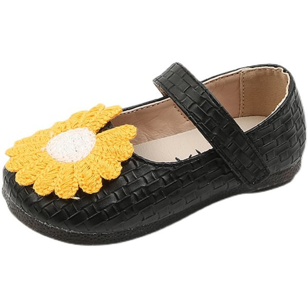 Dječje casual cipele od eko kože i vezenog cvijeta