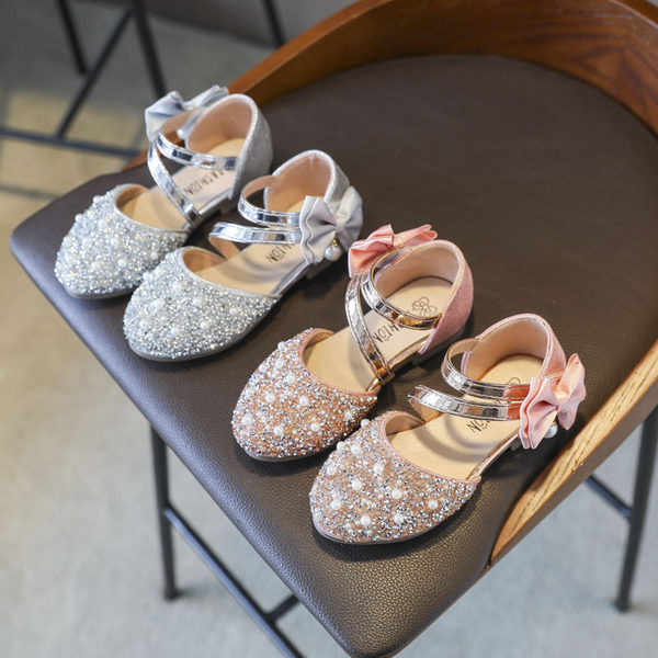 Jauns ikdienas apavu modelis meitenēm ar pērlēm