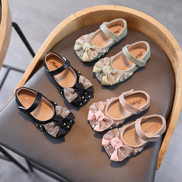 Öko-nahast paelaga lastejalatsid