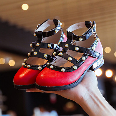 Metallist pandla ja pärlitega laste nahast kingad