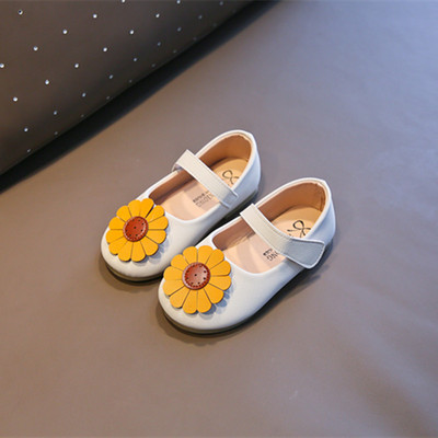 Uus mudel 3D lilleelemendiga kunstnahast laste kevadjalatsid - kaks mudelit