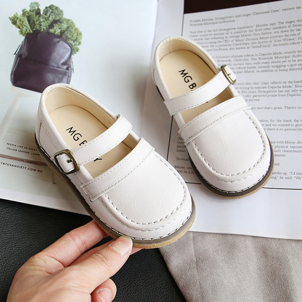 Bērnu ikdienas apavi no mākslīgās ādas trīs krāsās