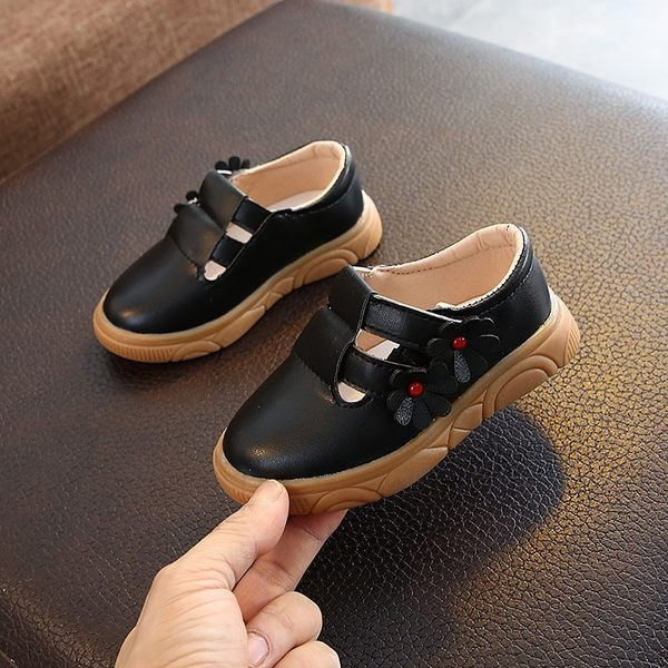 Lameda tallaga nahast vabaajakingad tüdrukutele