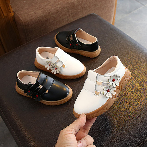 Lameda tallaga nahast vabaajakingad tüdrukutele