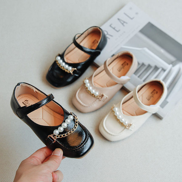 Παιδικά παπούτσια casual από οικολογικό δέρμα με επίπεδη σόλα και μαργαριτάρια