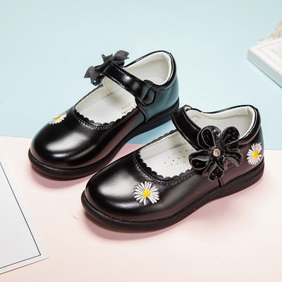 Παιδικά παπούτσια από οικολογικό δέρμα με κέντημα