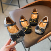 Paela ja takjakinnitusega vabaaja lastejalatsid