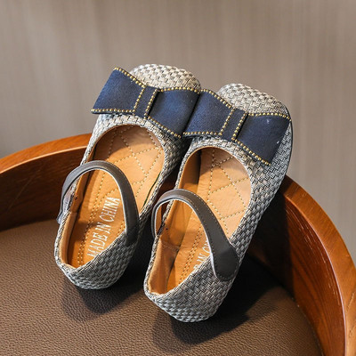 Paela ja takjakinnitusega vabaaja lastejalatsid