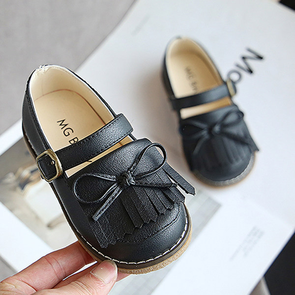 Παιδικά παπούτσια casual από οικολογικό δέρμα με αγκράφα