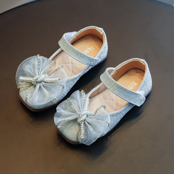 Παιδικά παπούτσια casual με γυαλιστερά σωματίδια και κορδέλα