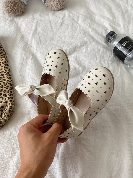 Bērnu ādas apavi ar lentītēm divās krāsās