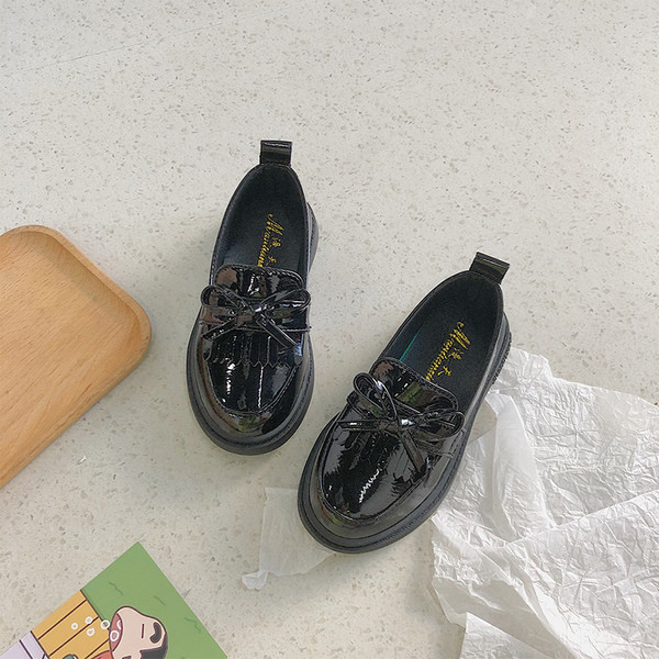 Детски ежедневни обувки с панделка подходящи за момичета