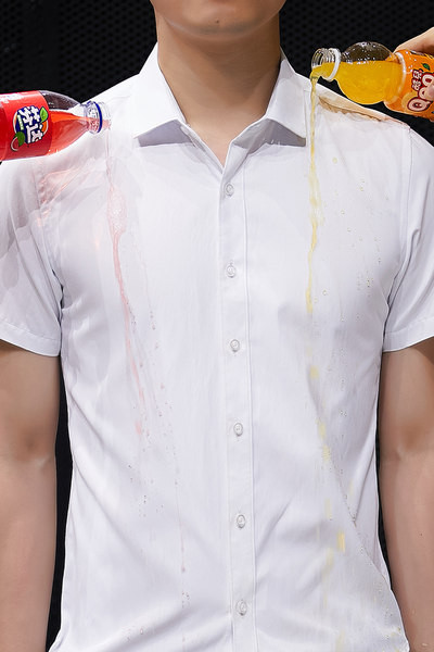 Muška košulja dva modela sa kratkim ili dugim rukavima