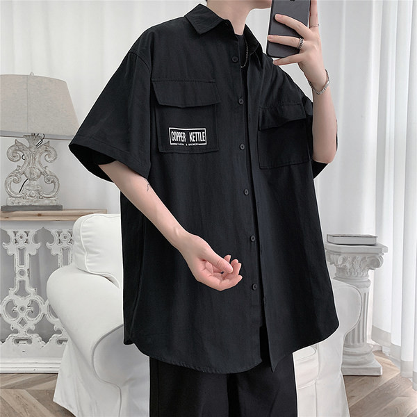 Laia mudeliga suvesärk taskute ja kirjaga