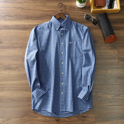 Tasku ja tikandiga ruuduline meestesärk