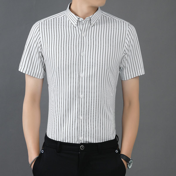 Suveks sobiv meeste lühikeste varrukatega särk