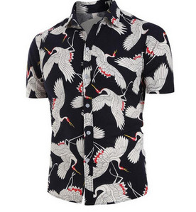 Lühikeste varrukate ja klassikalise kraega vabaaja meeste särk mitmes värvitoonis