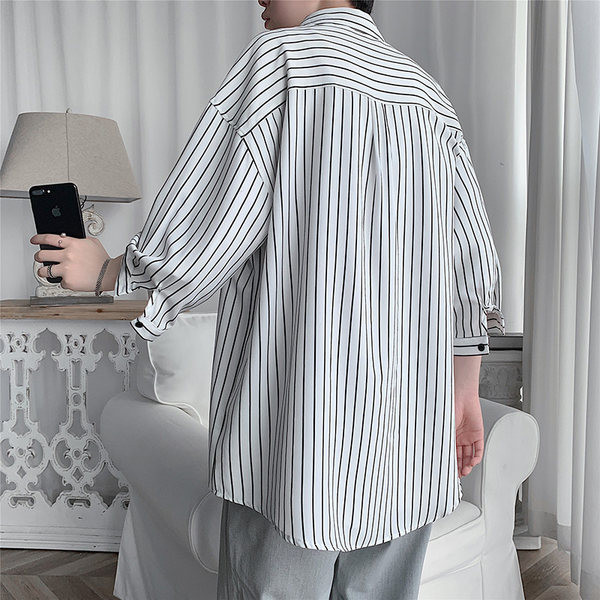 Meeste triibuline tasku ja pikkade varrukatega särk