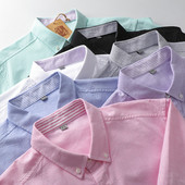 Klassikalise krae ja nööpidega vabaaja meeste särk