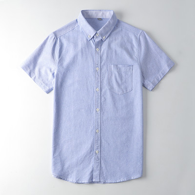 Klassikalise krae ja nööpidega vabaaja meeste särk