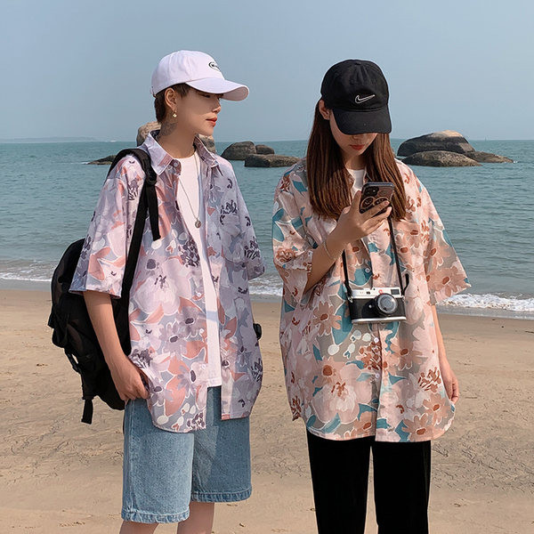 Suvine lillelise mustriga ja 3/4 varrukatega meeste särk