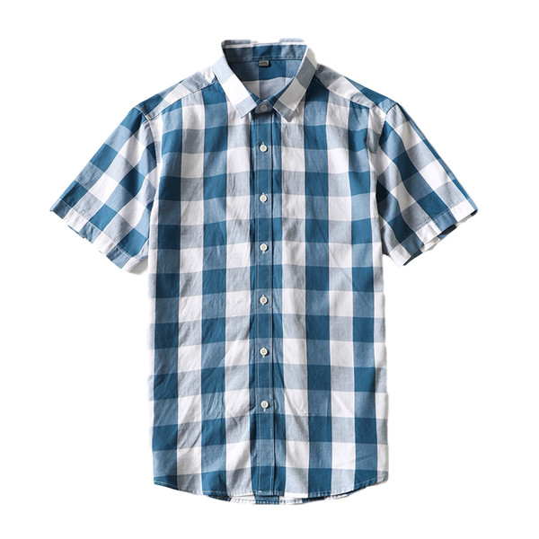 Klassikalise kraega vabaaja meeste ruuduline särk