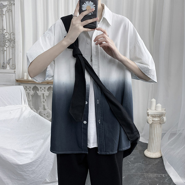 Laia mudeli suvesärk sillerdavates värvides