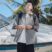 Lihtne triibuline taskutega särk