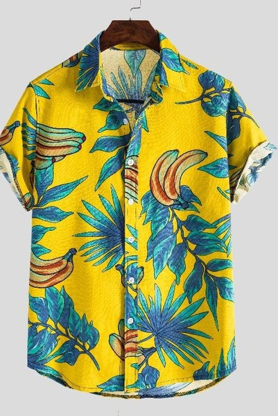 Suveks sobiv lühikeste varrukate ja kraega värviline meeste särk