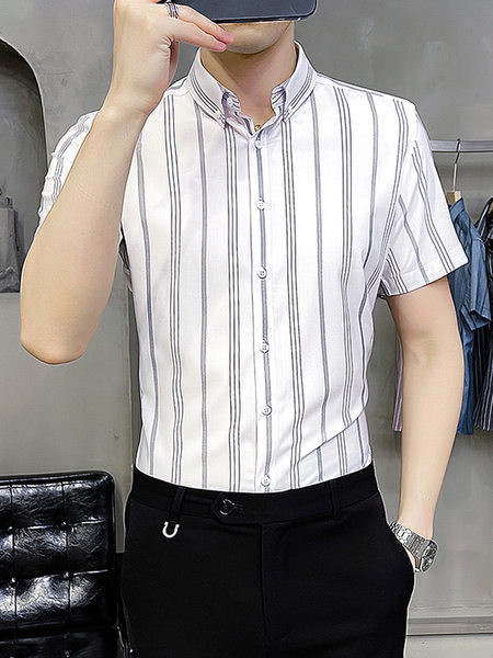 Mitmes värvitoonis nööpidega meeste särk