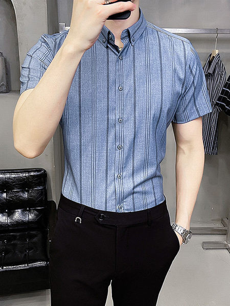 Mitmes värvitoonis nööpidega meeste särk