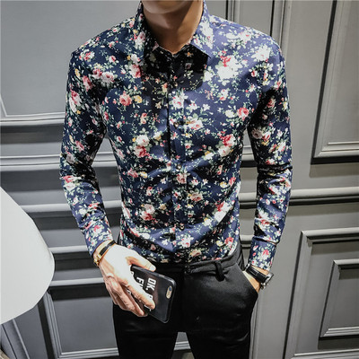 Pikkade varrukatega ja lillemotiividega meeste särk