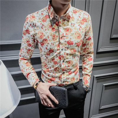 Pikkade varrukatega ja lillemotiividega meeste särk